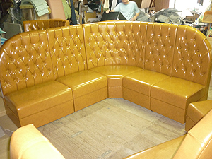 椅子とソファーの製作